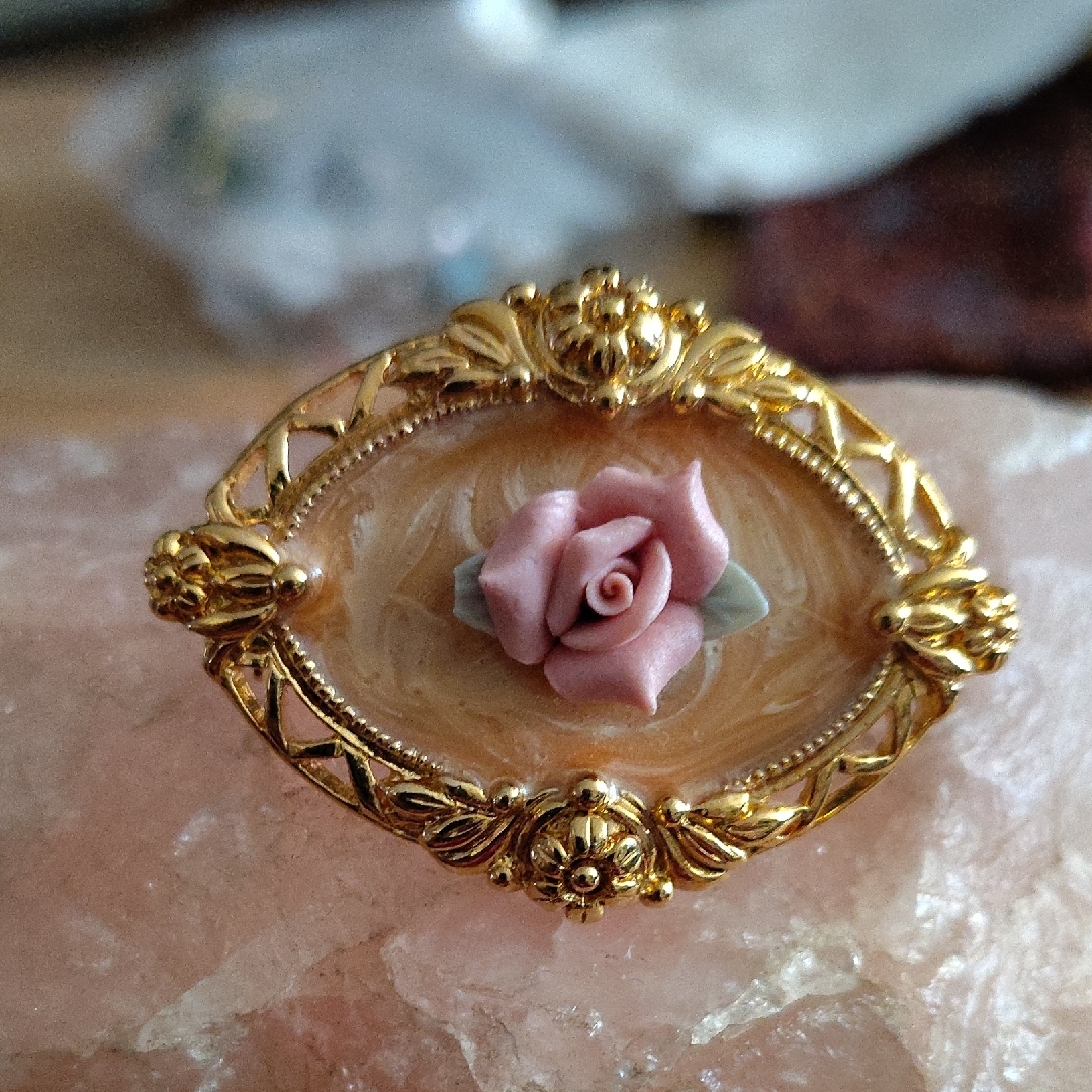 Elegant Gold And Pink Floral Brooch